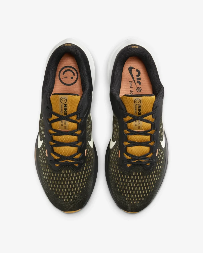 NIKE WINFLO 10 TOP VIEW