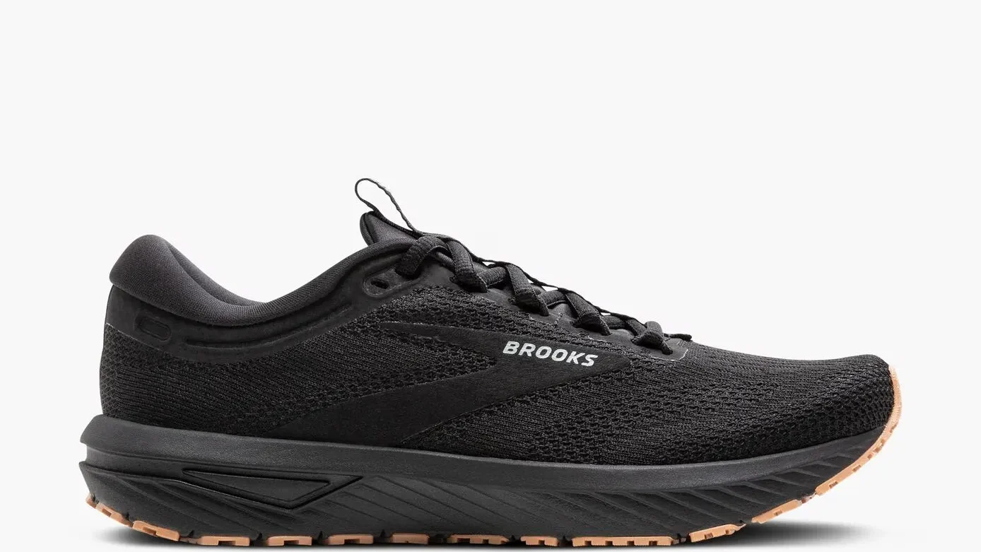 BROOKS REVEL 7